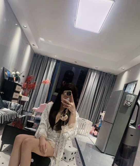 天河甜美性感草莓