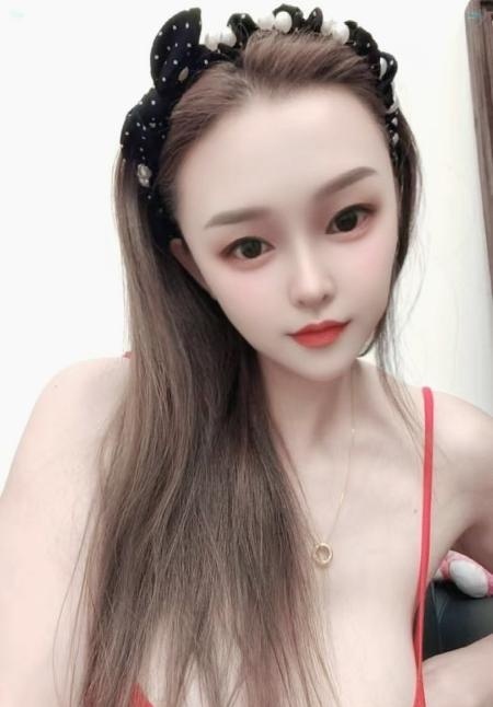 龙华巨乳丹妮