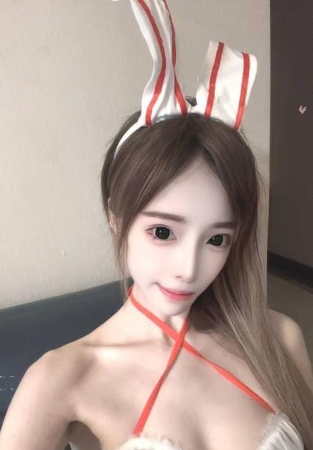 长腿肤白嗲妹