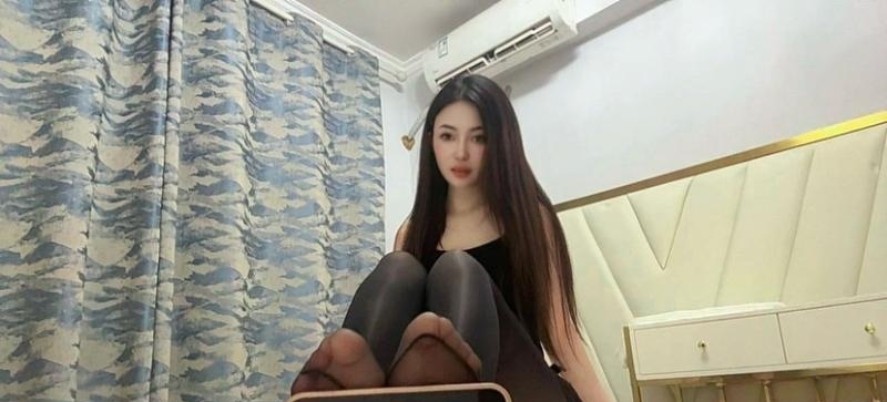 上城黑丝美腿多多