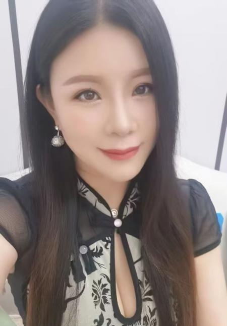 长腿骚货