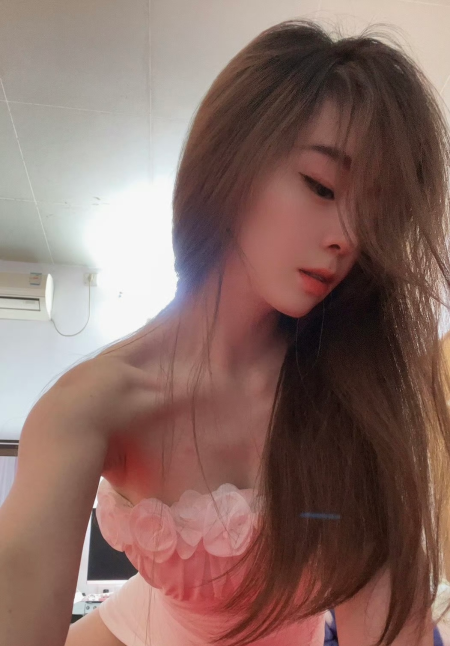 性感尤物小野猫