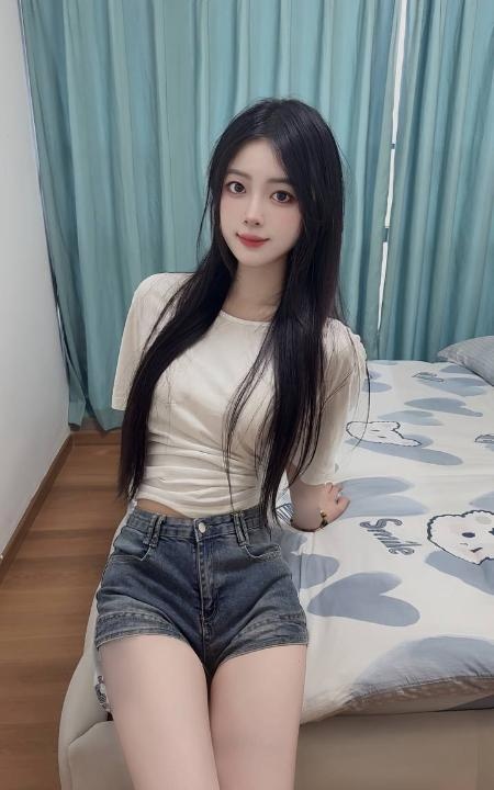 前凸后翘颜值萱萱老师