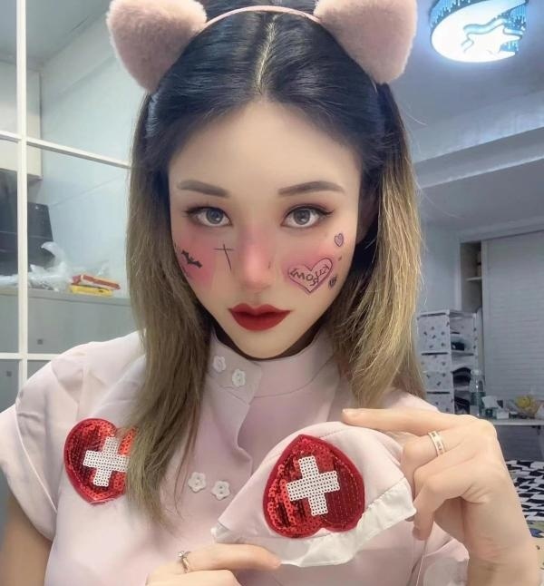 常熟制服诱惑美娜
