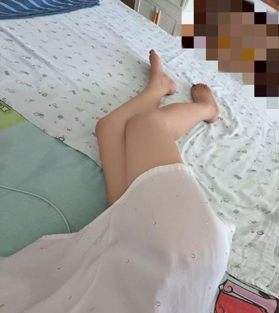 美足白富美少妇