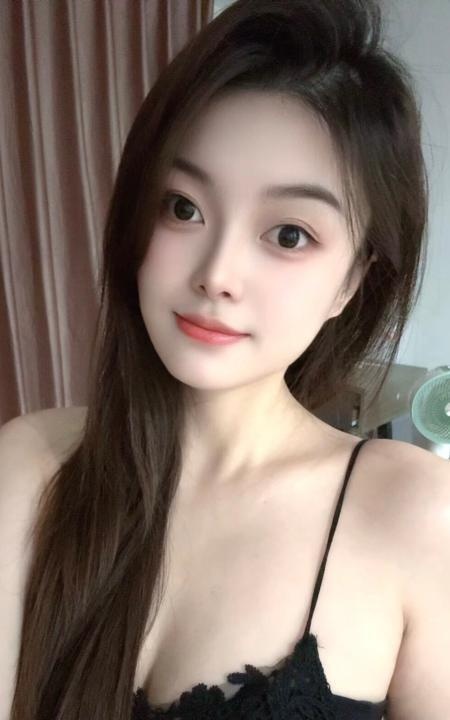 性感美乳骚妹