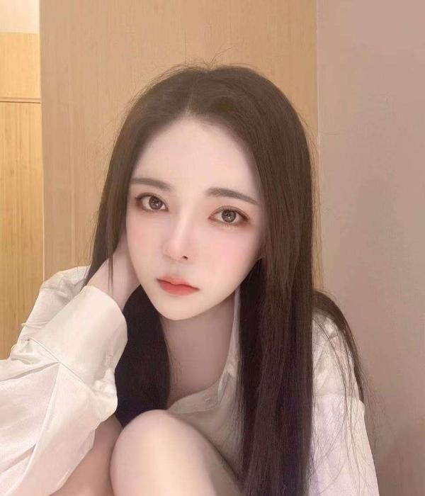 静安菲菲小美女