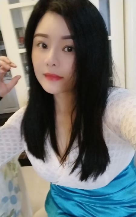 观音桥附近献爱心