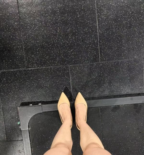 包河爱运动马甲线少妇