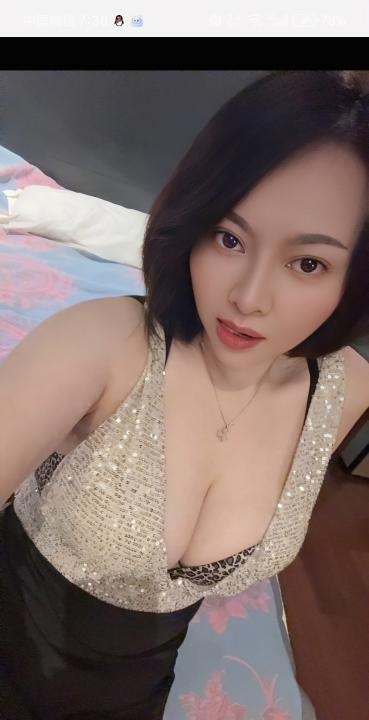 滨江E奶骚妇夏沫