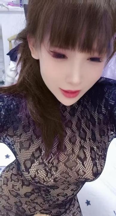 勾人小骚妇