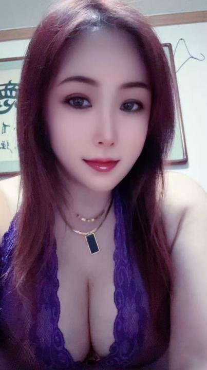 大奶泻火红玉
