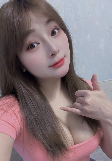 小少妇奶妹