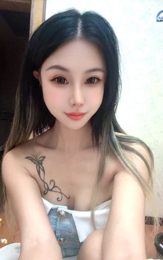 西湖深喉丽丽