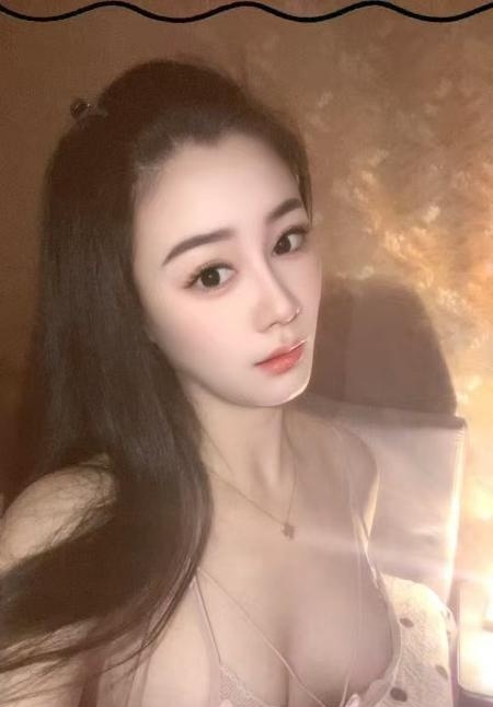 万象城御姐姗姗