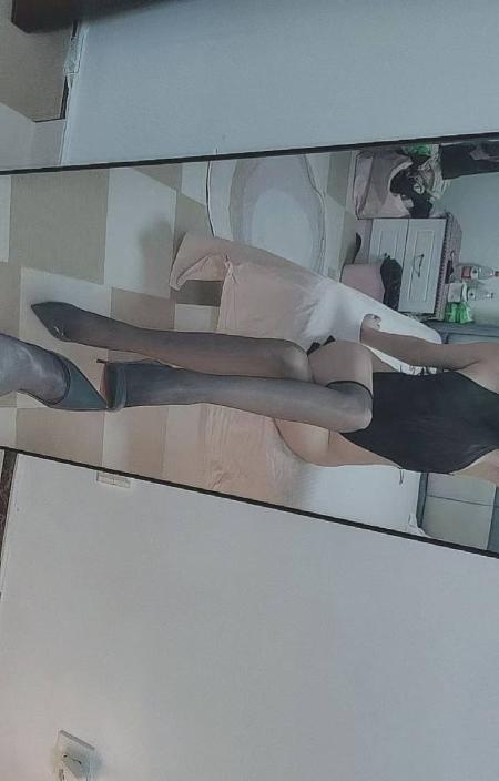 朝阳高挑腿长御姐