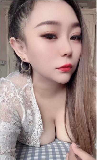 九儿小少妇