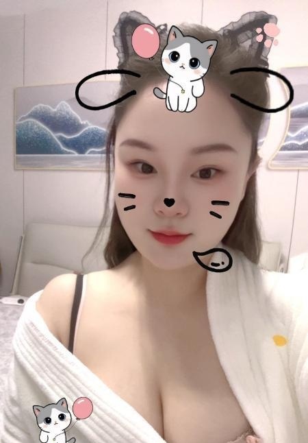 骚逼田田