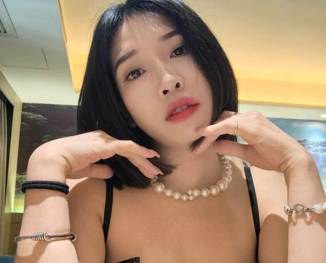 江北制服大奶少妇小柒