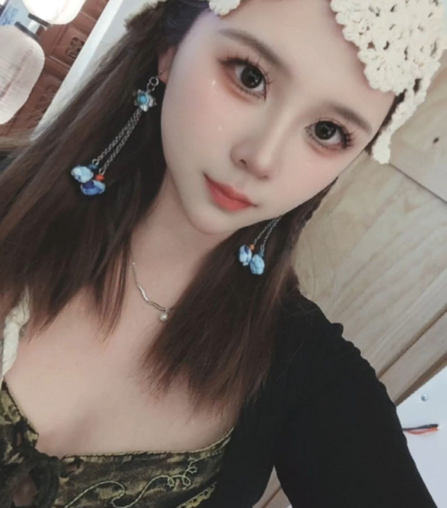 马群香香小少妇