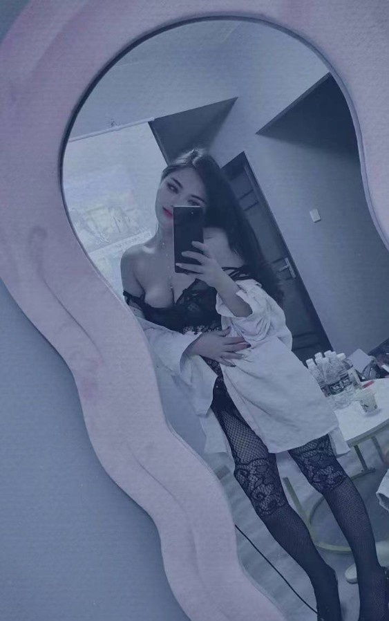 热情轻熟美少妇