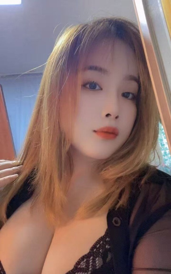 性感诱惑大胸少妇