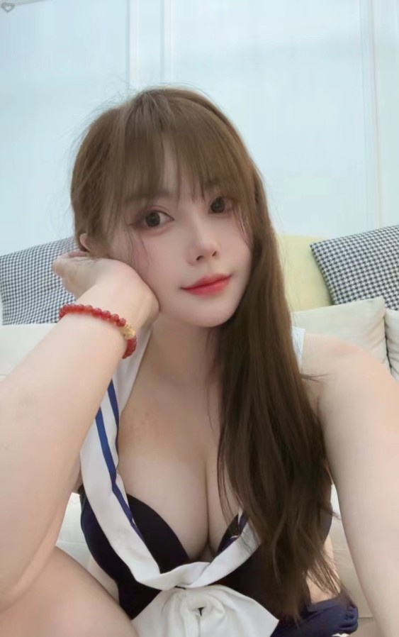 苗条清纯甜美女友
