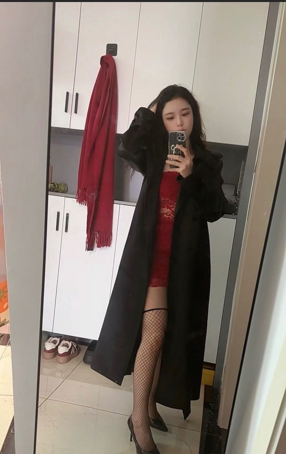 东门小姨子欢欢