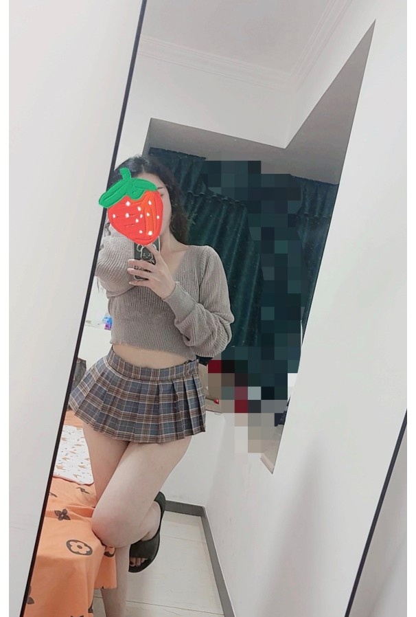 东门小姨子欢欢