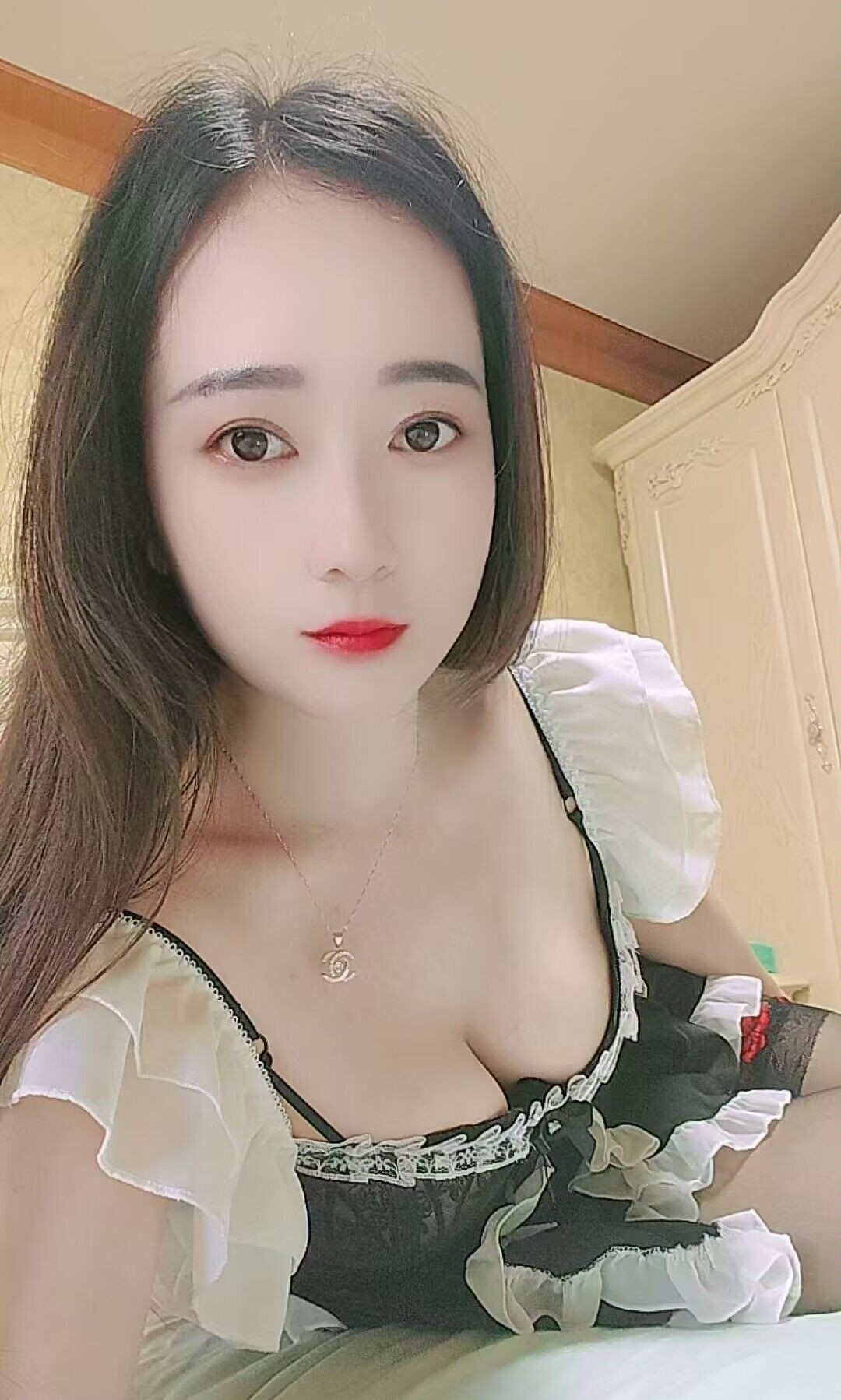 浦东新区优雅小妮