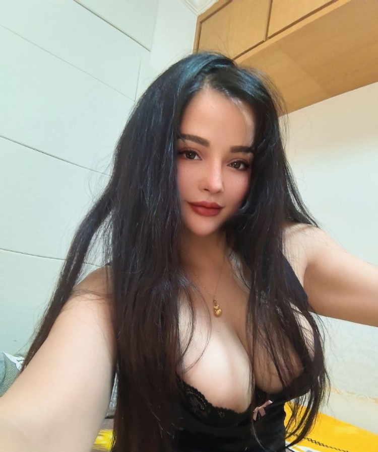 金桥大奶少妇
