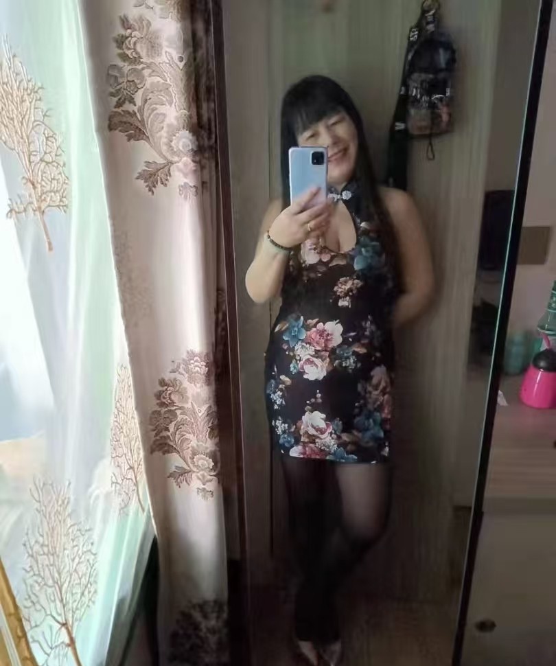 无套内射喷潮熟女