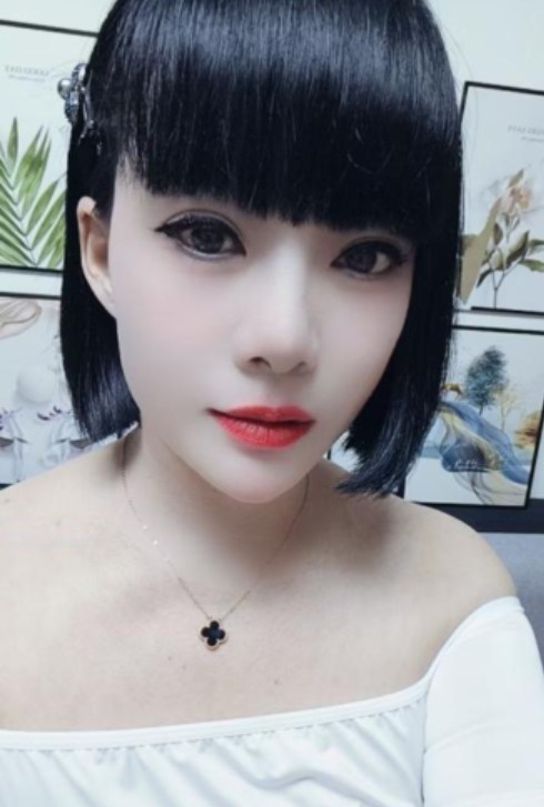 双井大灯瑶瑶