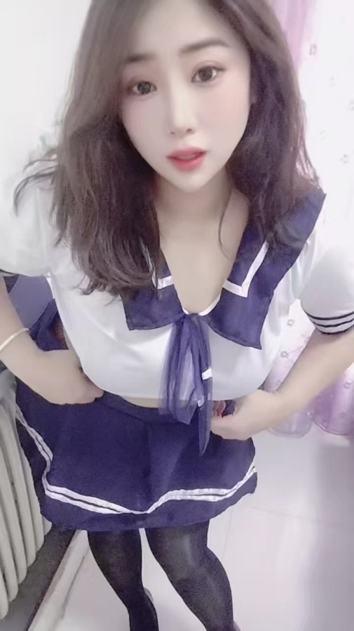 后入超级爽的大胸少妇