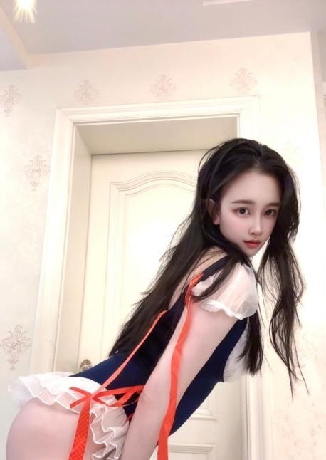 翘臀依兰