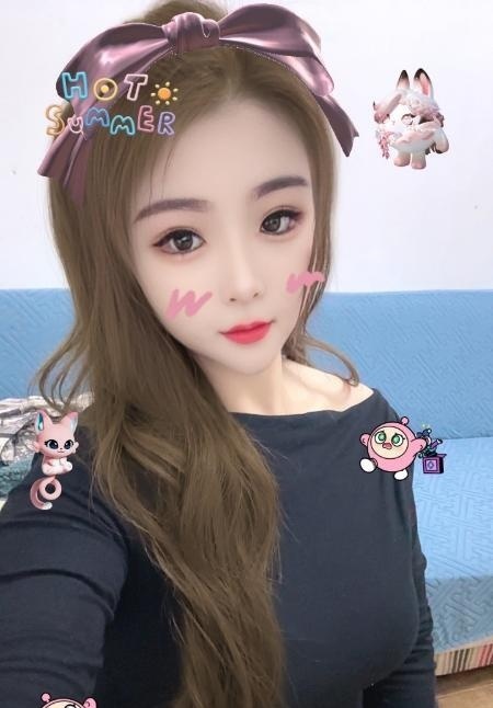 天府大奶长腿妹
