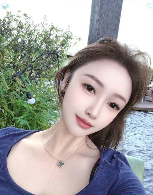 性感身材女友服务茶茶