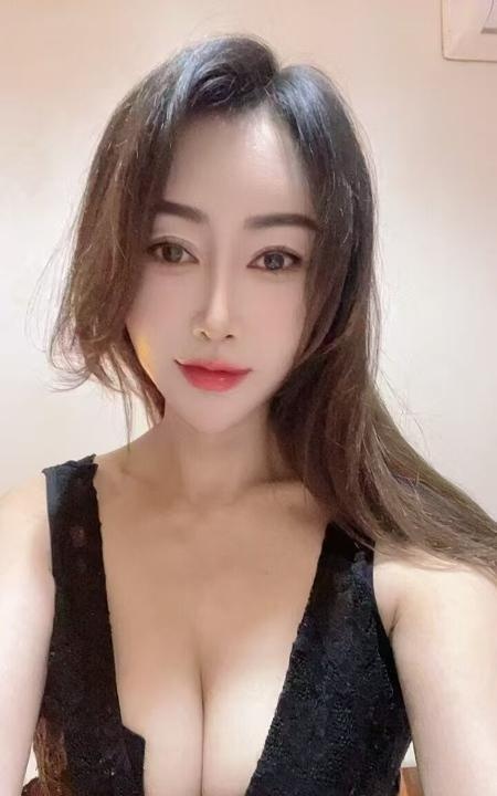 河西巨乳御姐范