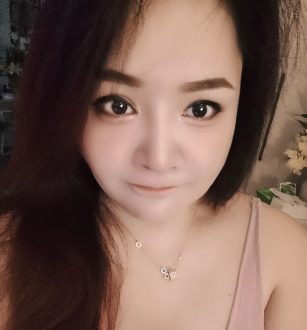 玄武门大胸熟女妹子