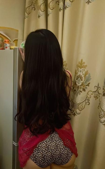 爆乳人妻少妇