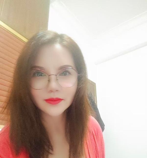 白云情趣熟女