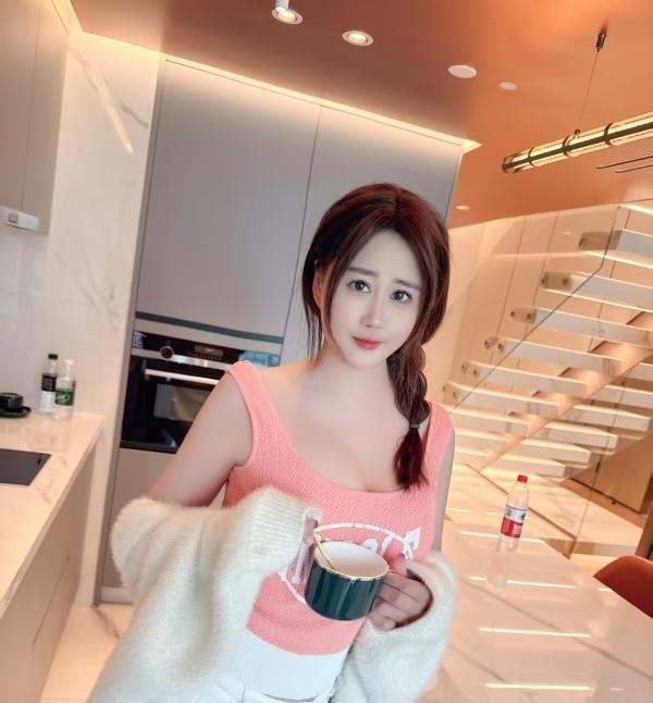 热情性感少妇安琦