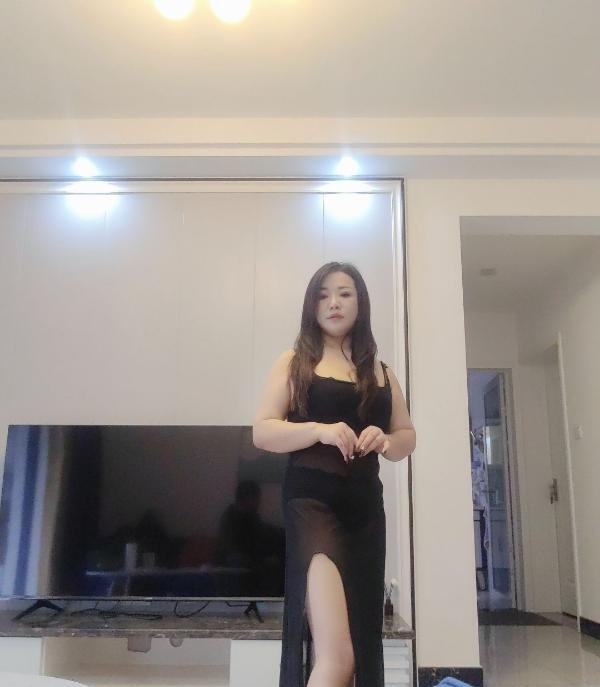 滨江卡戴珊老师