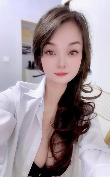 上城可甜可欲小希