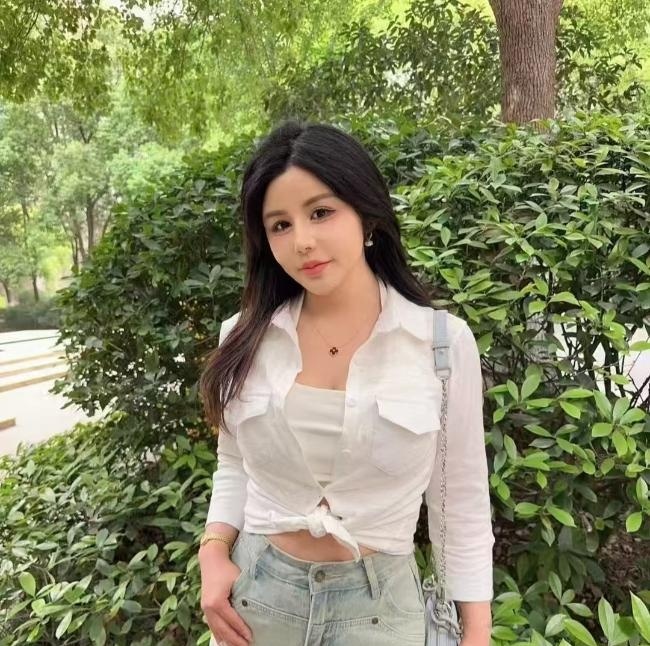 迈皋桥伊伊老师