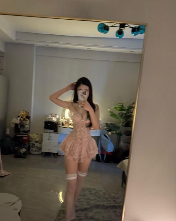 拱墅区可舌吻小月