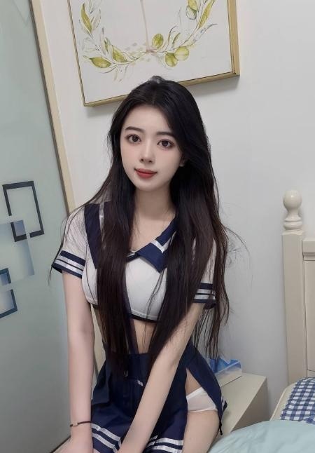 性感身材长腿女友萱萱