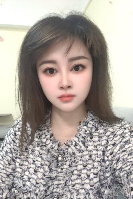 天心大胸服务妹子