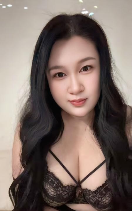 滨江肥臀老板娘