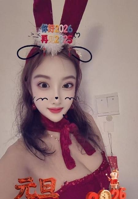 龙华风骚丰满少妇